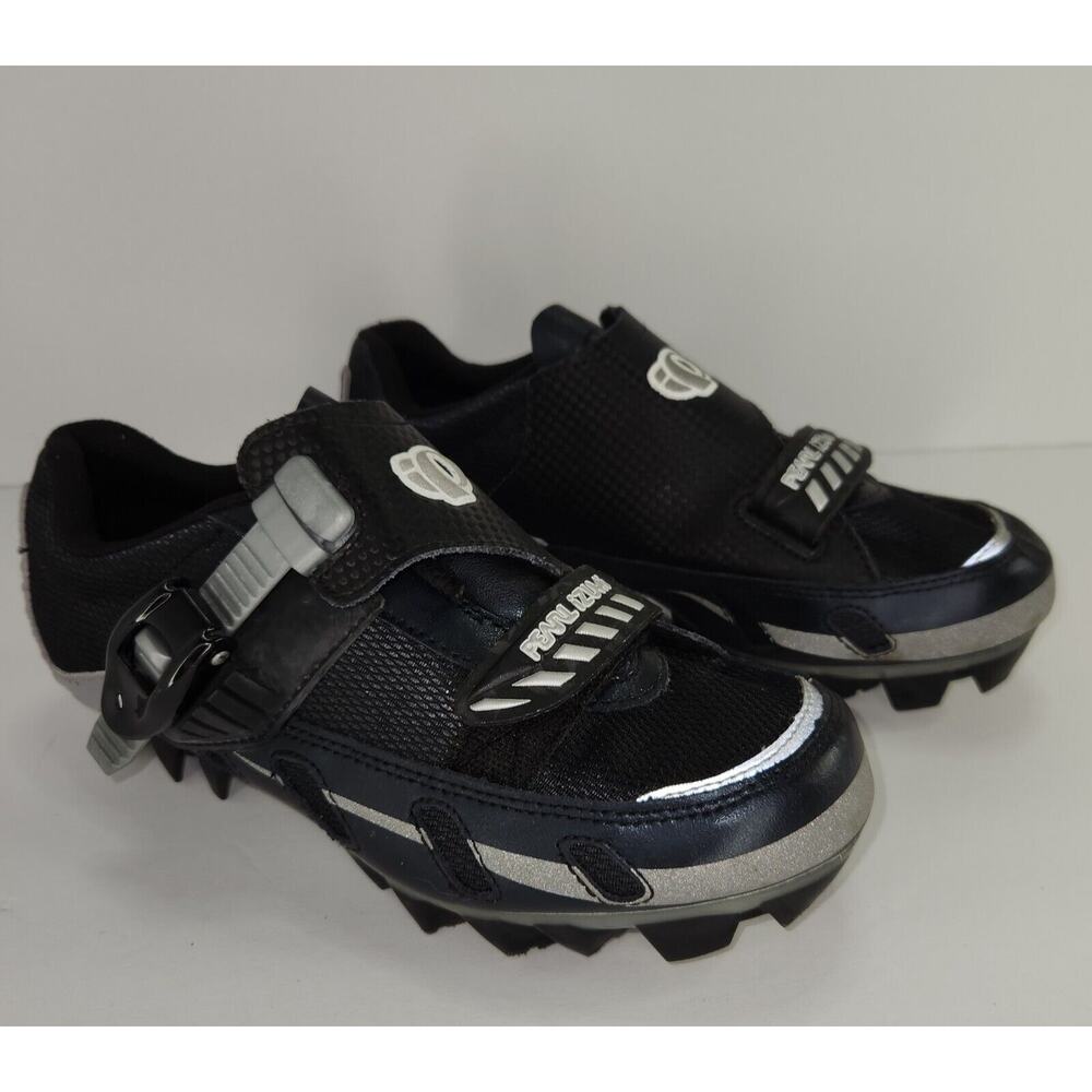 Pearl Izumi Model 5046 Mountain Biking Cycling Shoes Womens 5.5 Black Silver